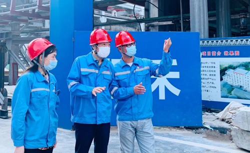 吳正新到TMP、TPO項(xiàng)目及松滋肥業(yè)新項(xiàng)目現(xiàn)場(chǎng)檢查指導(dǎo)工作(圖2)