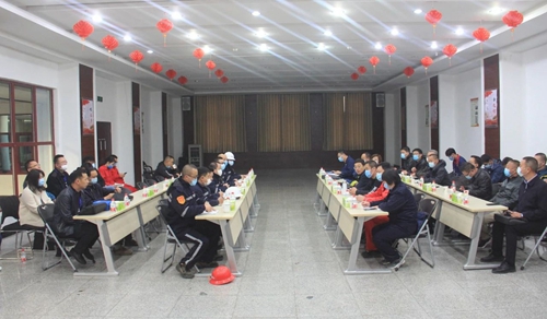 國(guó)務(wù)院安委辦?；分攸c(diǎn)縣專(zhuān)家組到新疆天運(yùn)開(kāi)展安全生產(chǎn)指導(dǎo)服務(wù)工作(圖3)