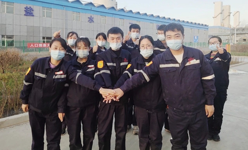 新疆宜化氯堿分廠氯乙烯三班、合成二班榮獲準東開發(fā)區(qū)安全標準化示范班組稱號(圖2)
