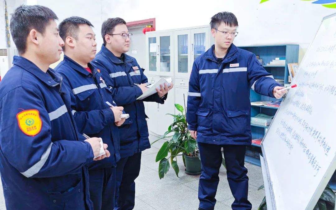 新疆宜化熱電分廠發(fā)電三班：夯實(shí)班組基礎(chǔ)，推進(jìn)自主管理(圖3)