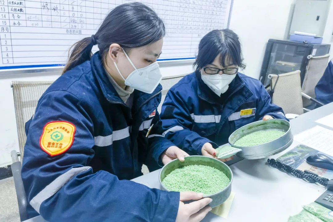 再添新成員！股份公司聚谷氨酸二銨成功下線(圖3)