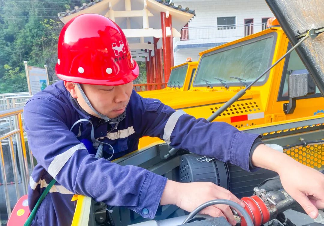 【宜化榜樣】宜化礦業(yè)余鵬程：不遺余力，用匠心書寫奮進(jìn)青春(圖3)
