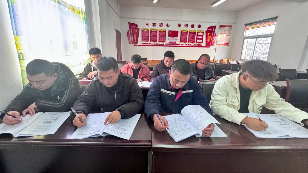 宜化礦業(yè)：強化教育培訓提技能，新工分級管理見實效(圖2)