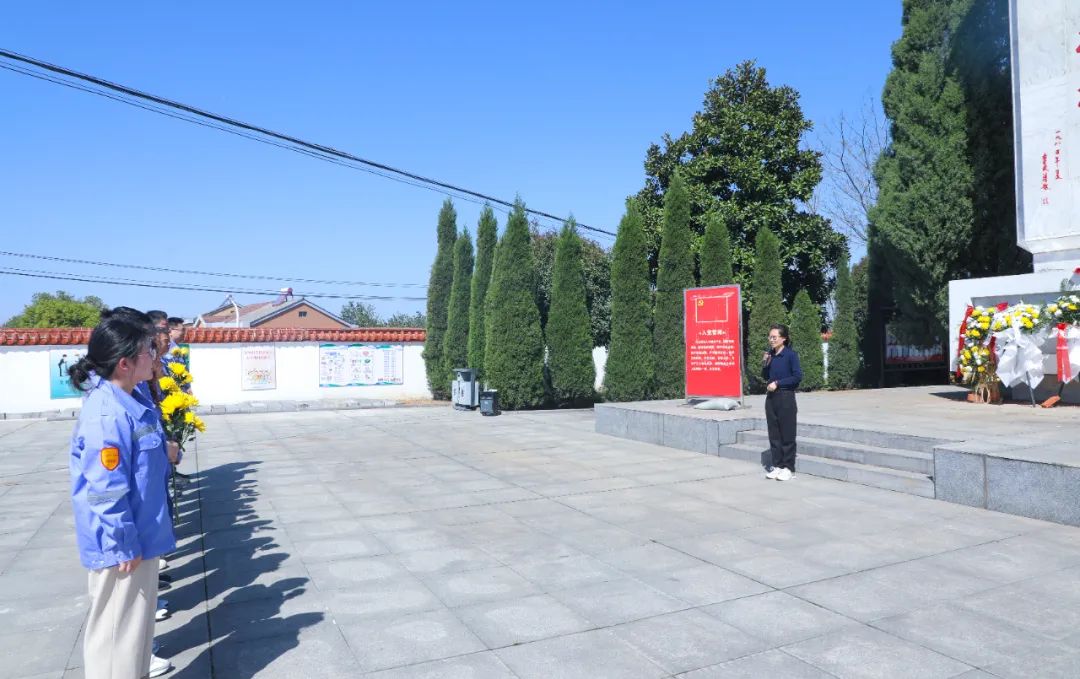 傳承紅色基因賡續(xù)紅色血脈！松滋肥業(yè)開(kāi)展清明祭英烈主題黨日活動(dòng)(圖3)