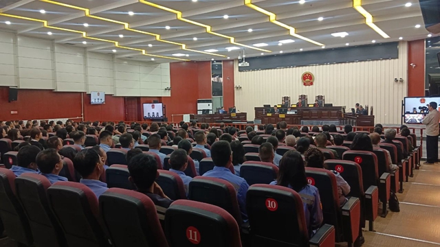 青海宜化：旁聽(tīng)庭審敲警鐘，紀(jì)法紅線記心間