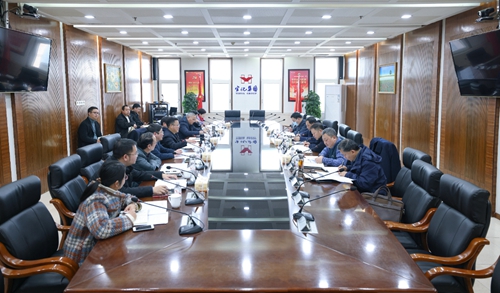 宜昌市國資委黨委書記、主任黃智華一行到宜化集團(tuán)調(diào)研